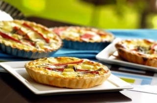 Quiche caprese